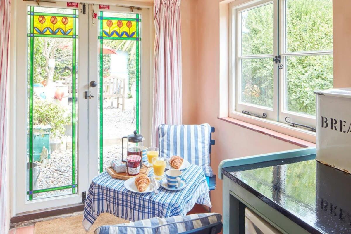 Mariner'S Cottage - On Kingsdown Beach Deal Ngoại thất bức ảnh